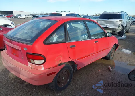 1995 Ford Aspire из США, поврежденный, VIN KNJLT06H5S6133870